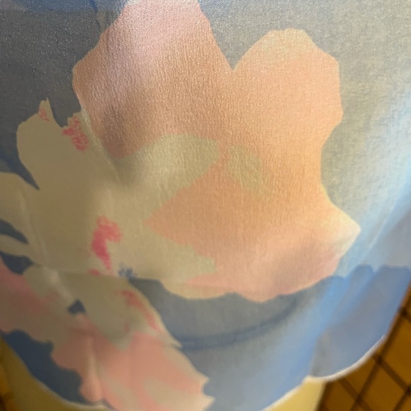 Blue and pink sheer chiffon scarf - Picture 7 of 8